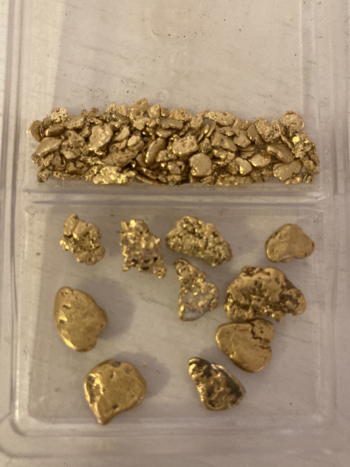1 gram of raw gold