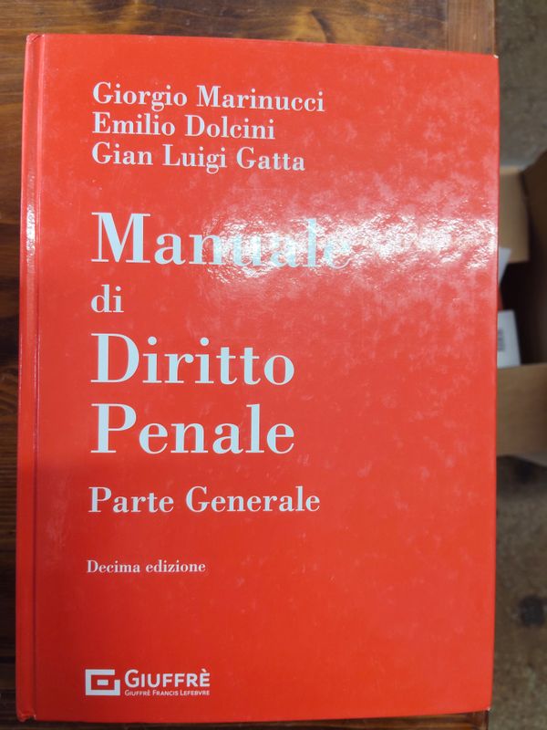 Usato, manuale di diritto penale, marianucci, Giuffrè