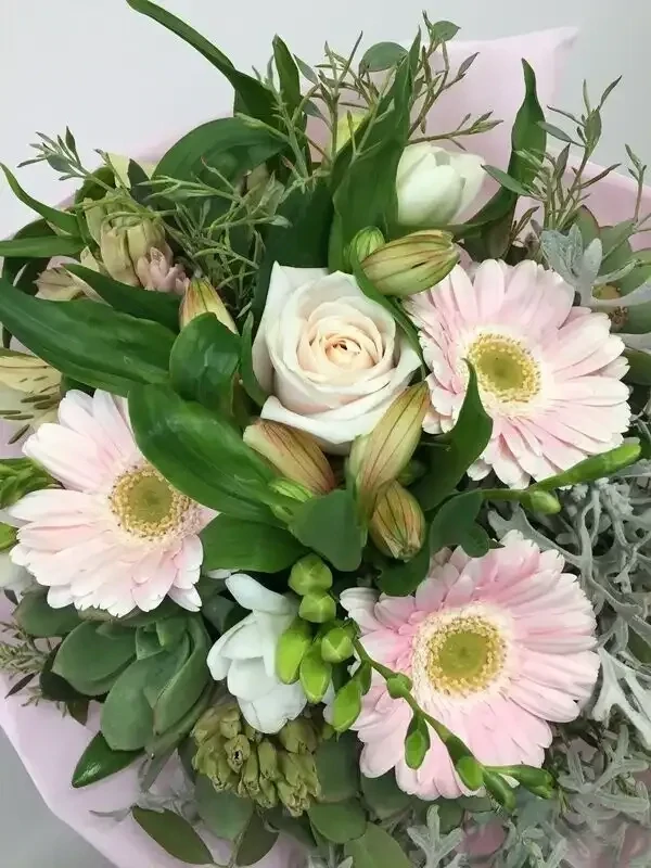 Soft Pink Posy