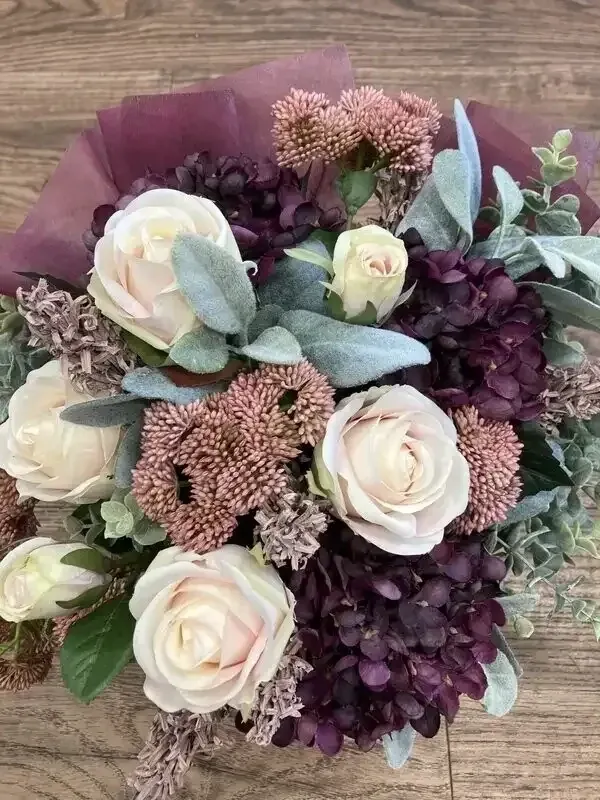 Everlasting Flowers in Hat Box