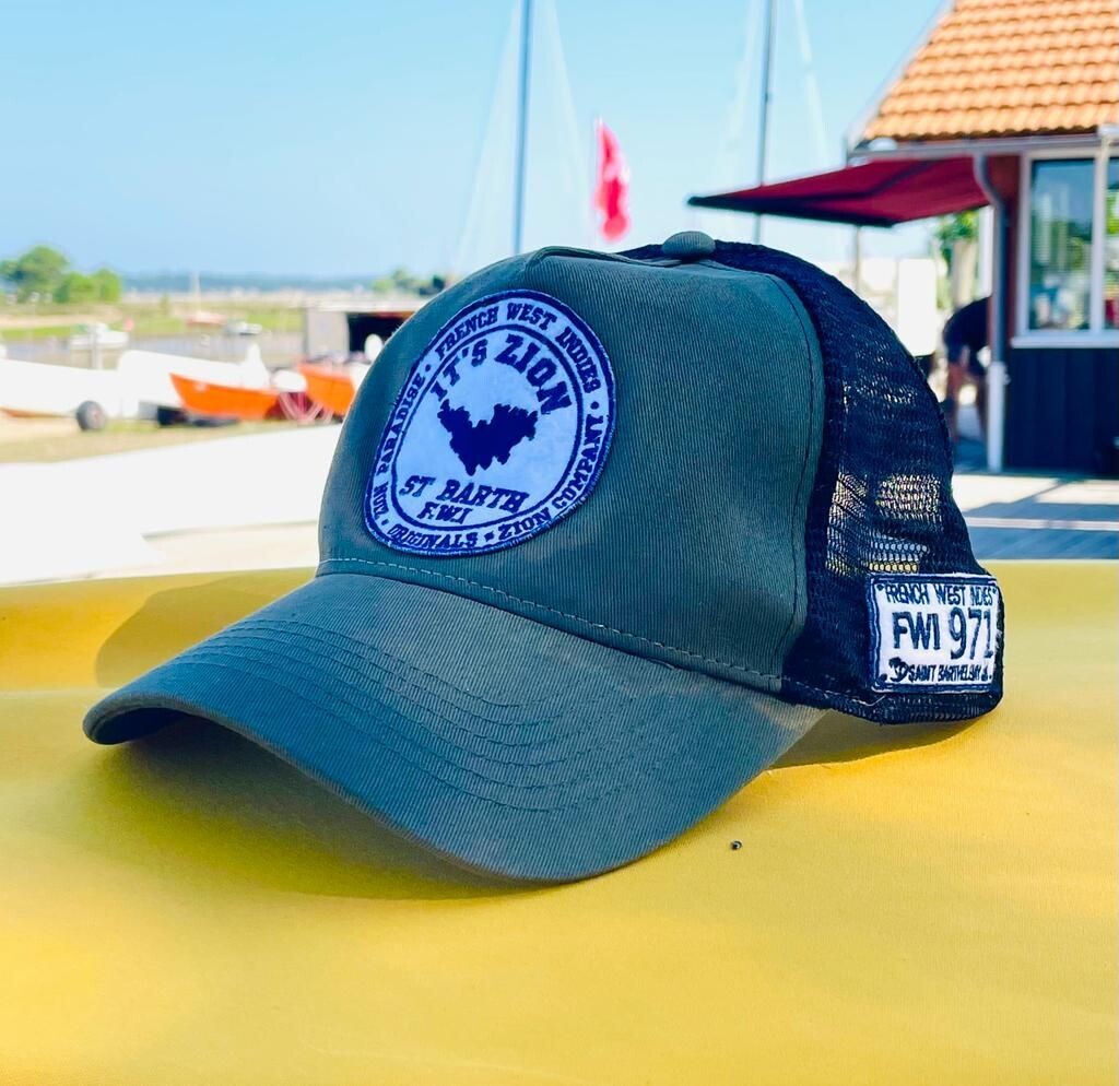 Cap Trucker French Navy It's Zion St Barth