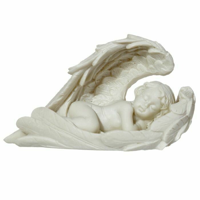 Cherub Sleeping Long Wings