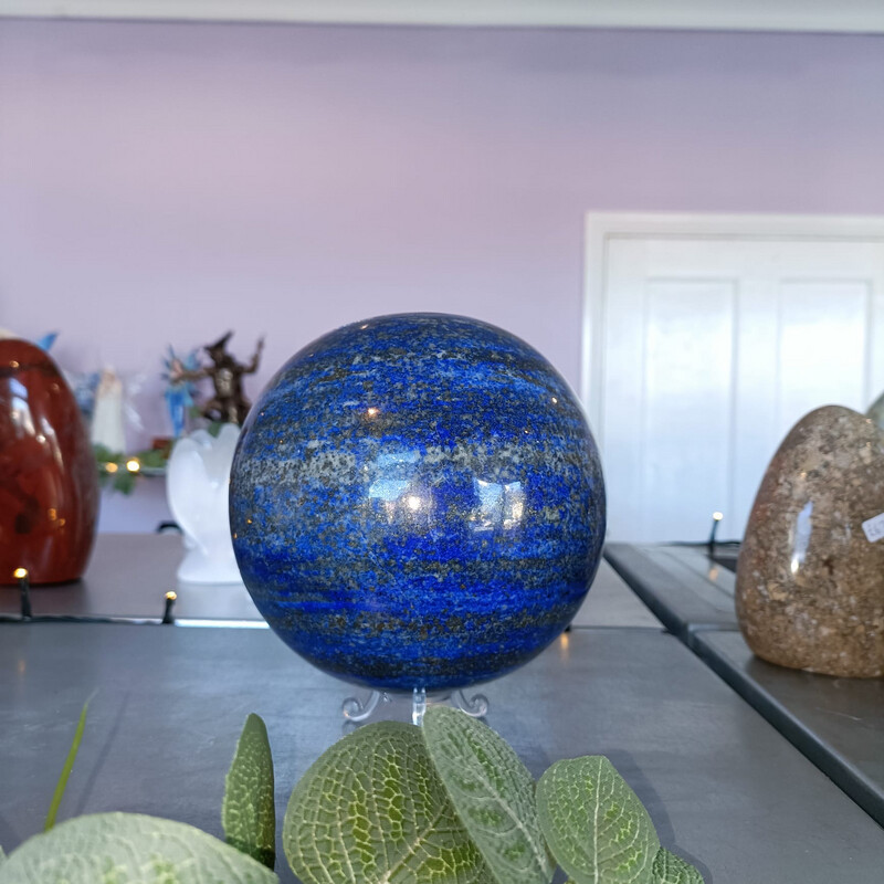 Lapis Lazuli sphere