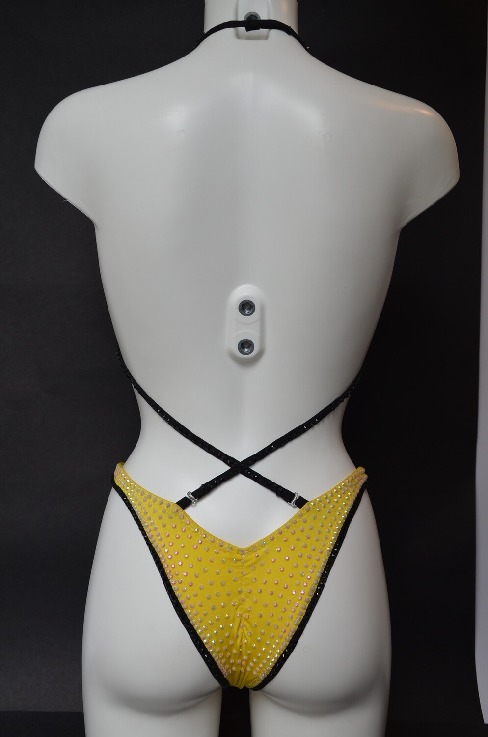 Yellow figure bikini