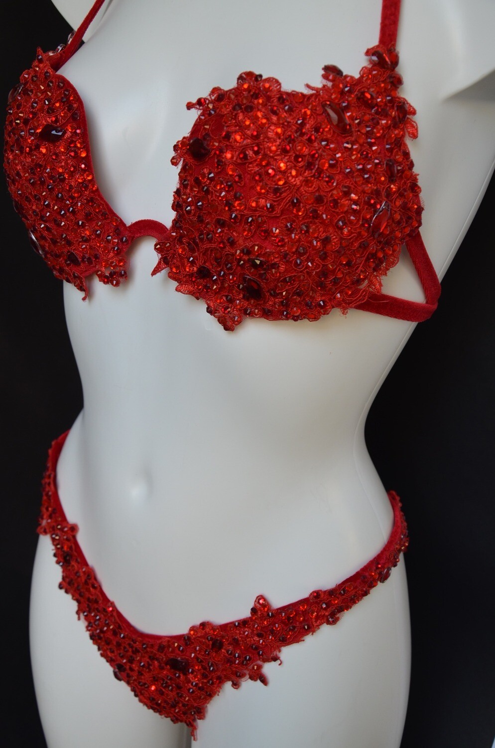 Red Afrodita (Round)