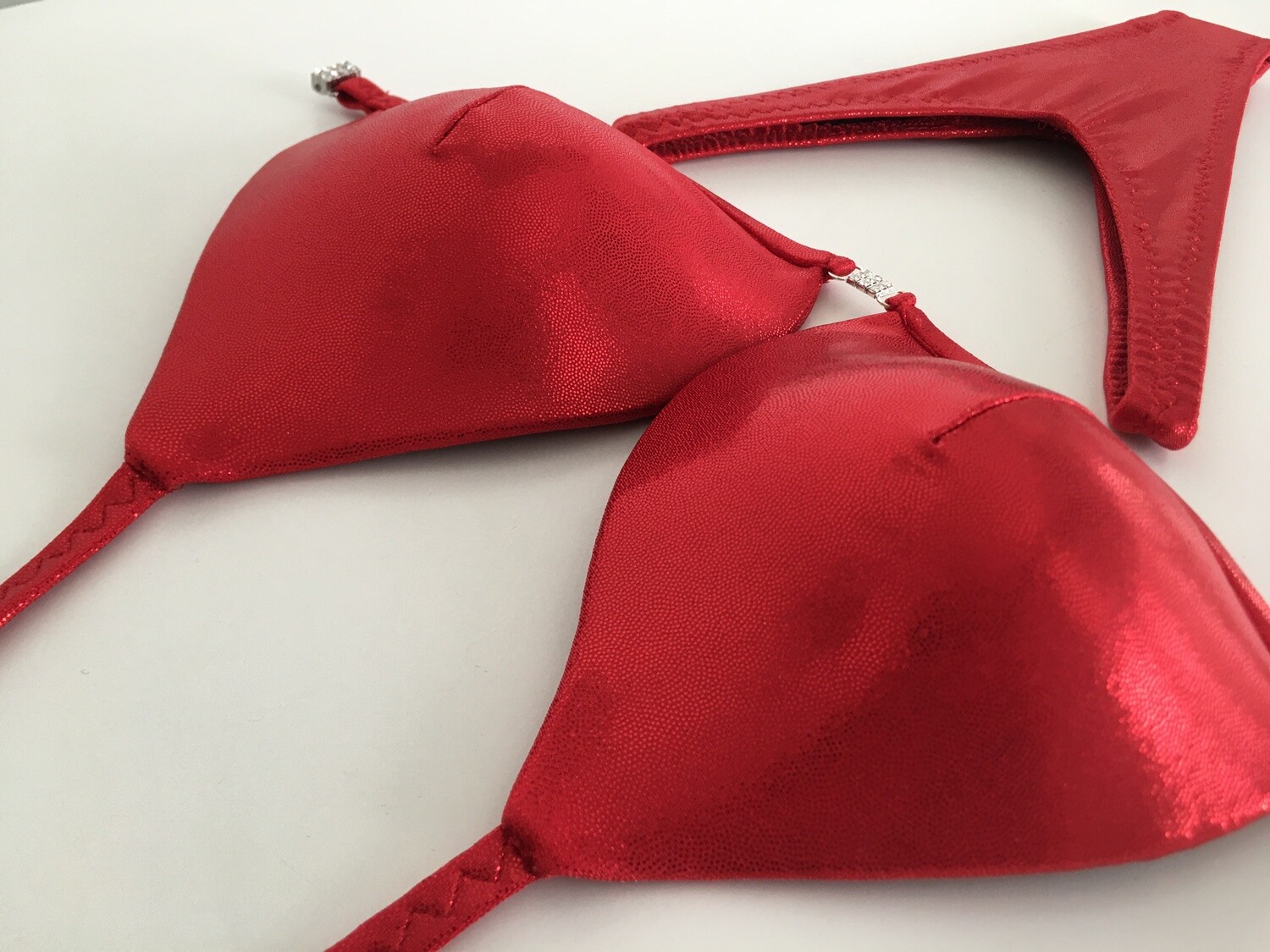 Base Shiny Red