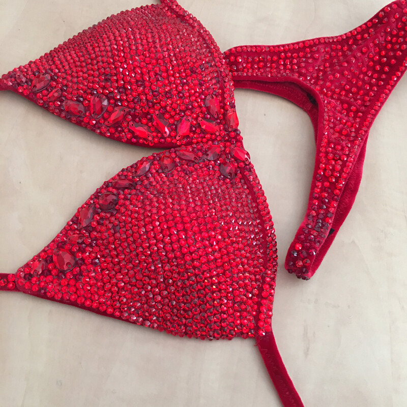 Classic Red With Big Stones