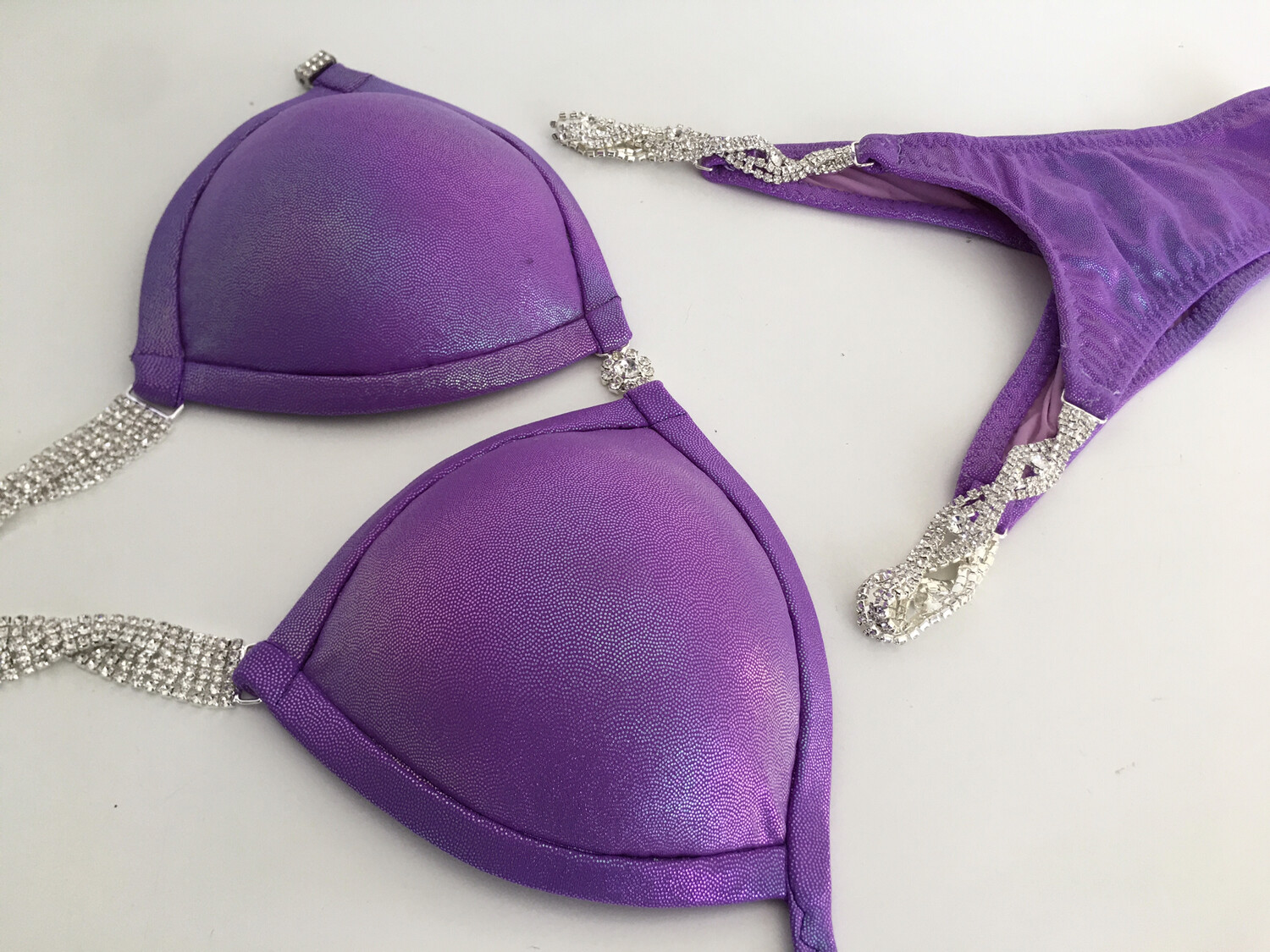 Base Shiny Purple