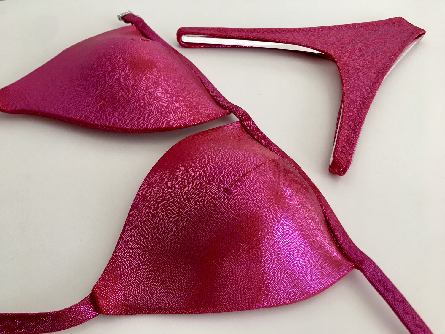 Base Red Cherry Pink