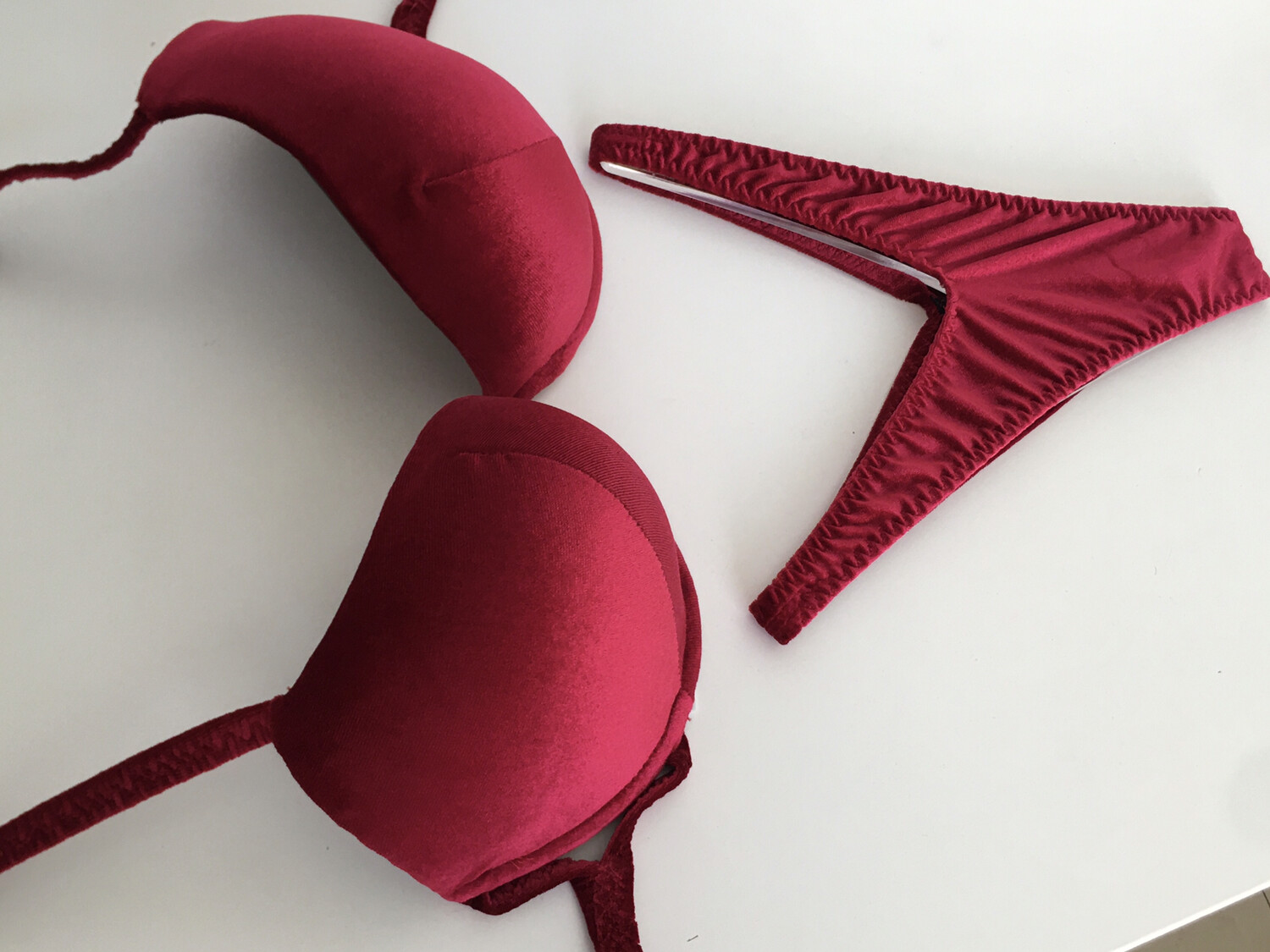 Base Round Cherry