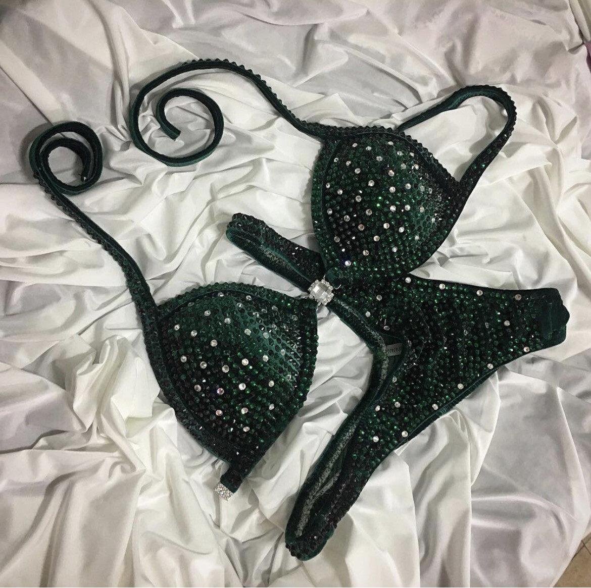 Green Crystal Spots