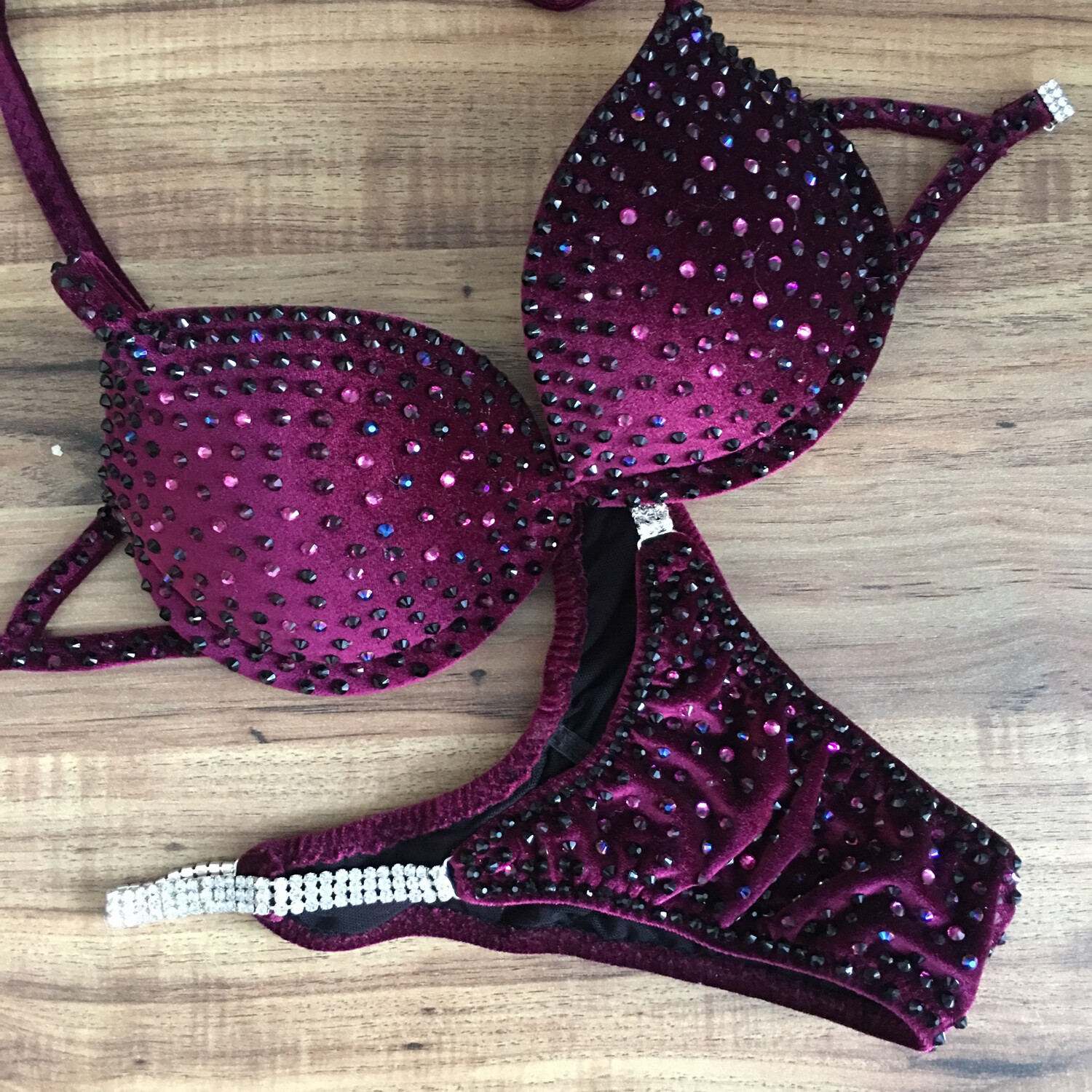 Shiny Drops Bordo
