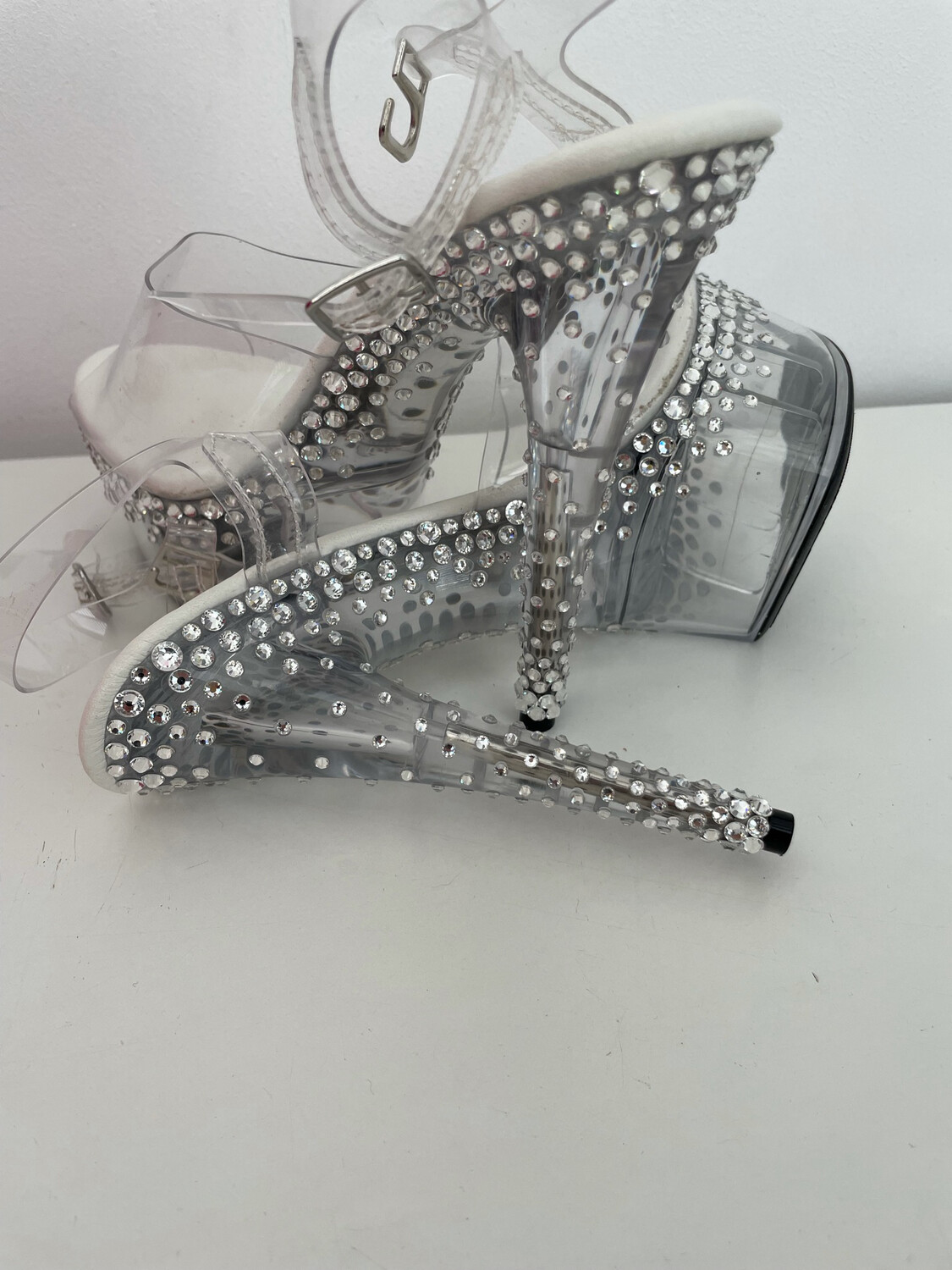 Transparent crystal heels (15 cm heel)