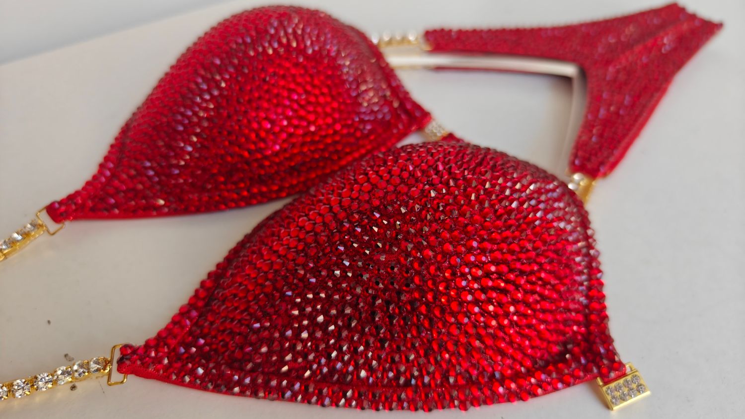Red Bubble With Gold