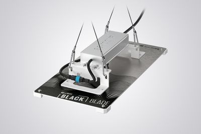 LUMii BLACK Blade 100W LED