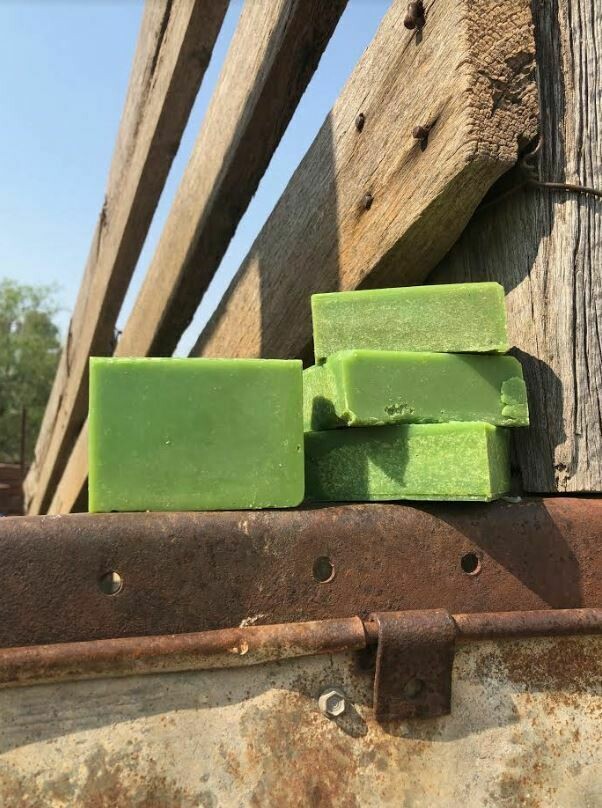 Lime & Green Clay