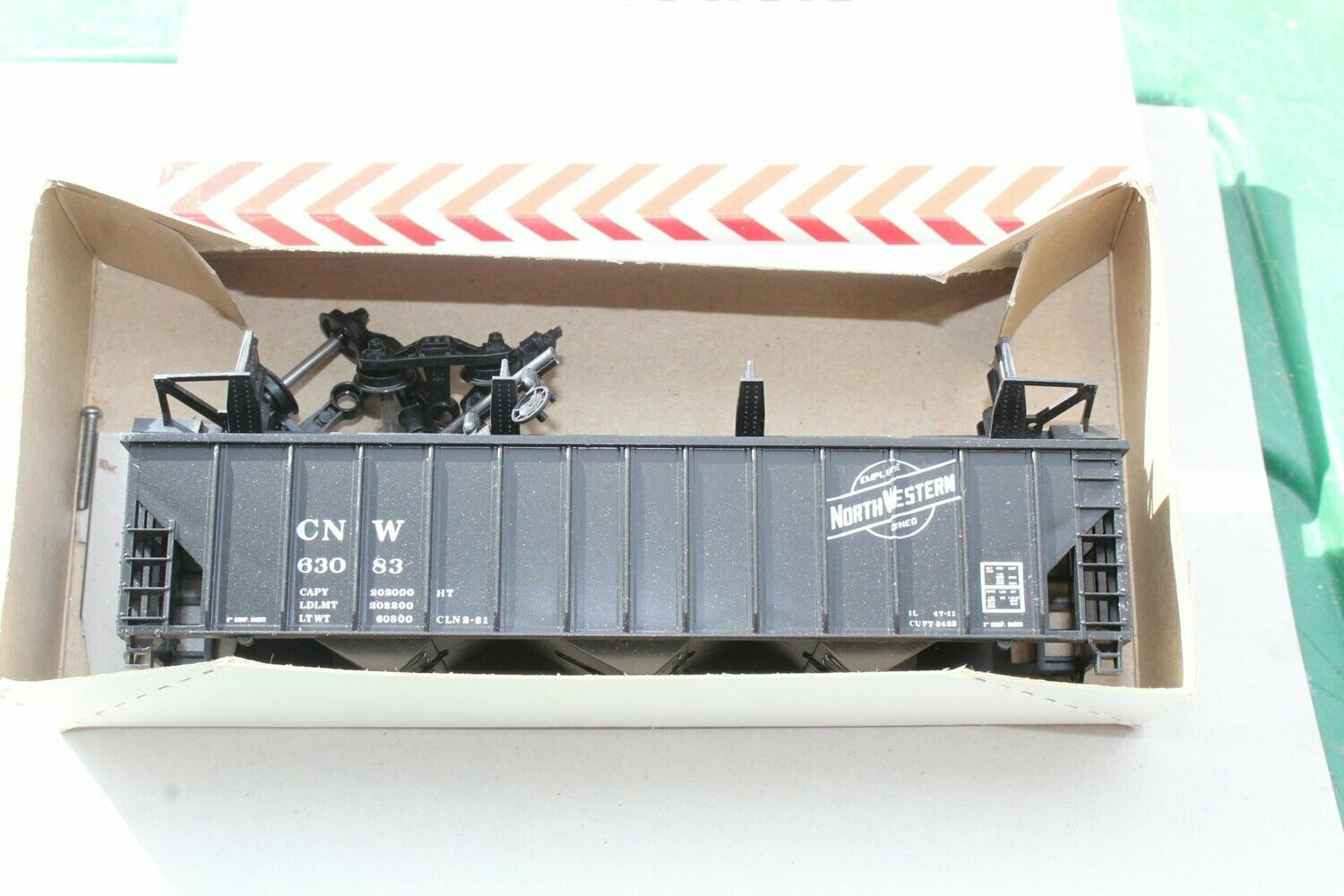 Chicago & Northwestern 100 ton 12 panel McKean Hopper