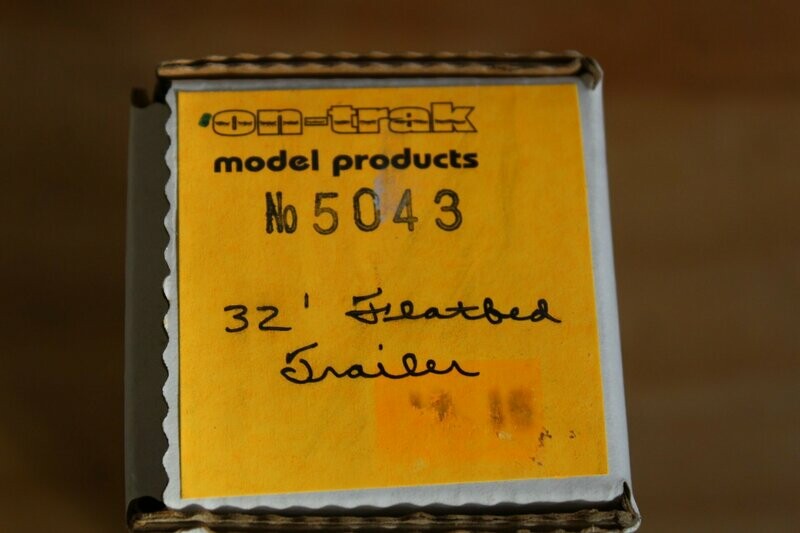 ON-TRAK 5043 32. FLATBED TRAILER