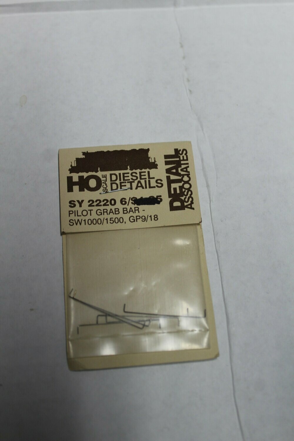 Detail Associates 2220 Pilot Grab Bar SW1000/1500, GP9/18