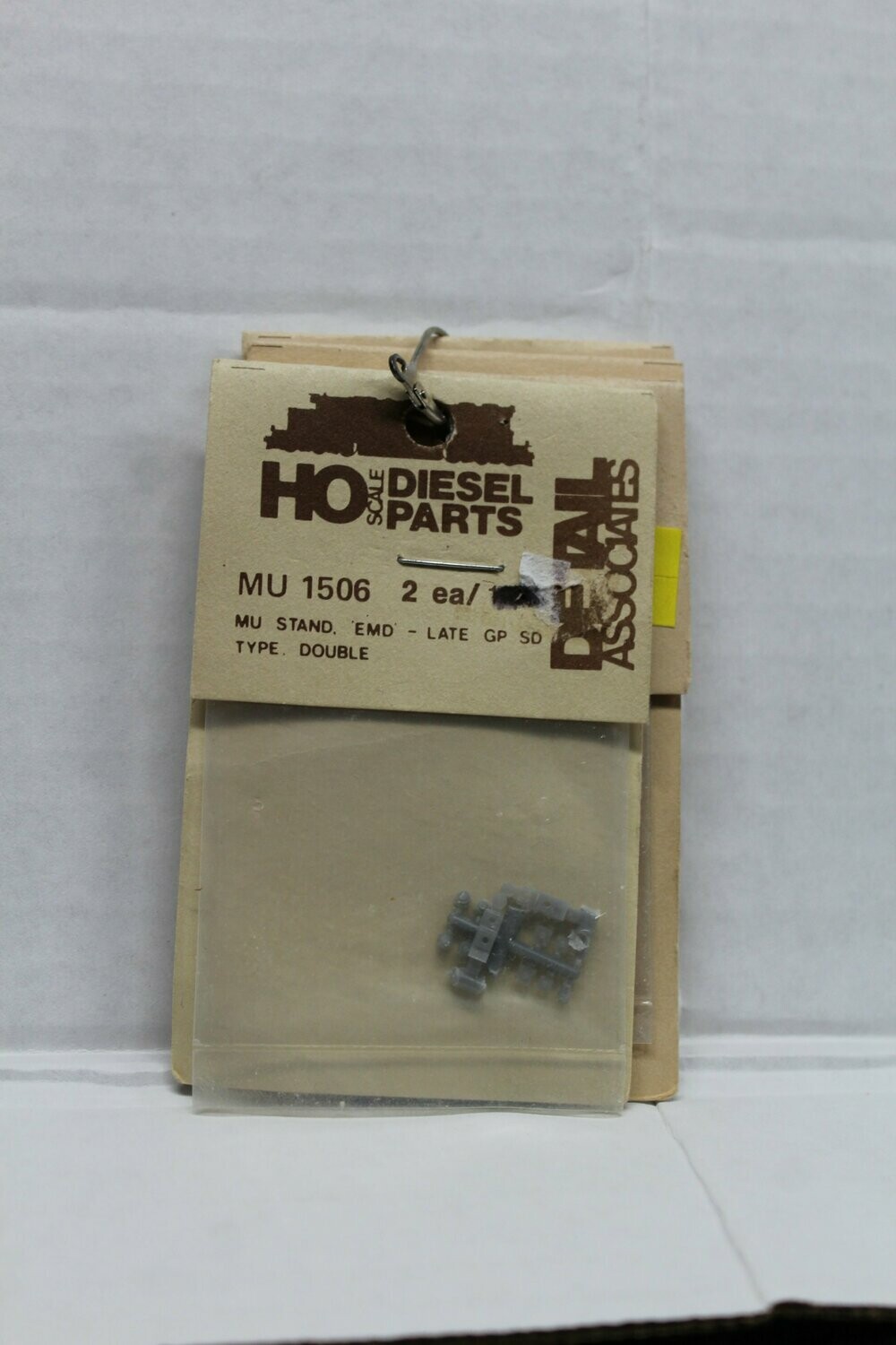 Detail Associates 1506 MU STAND EMD Late GP-SD Double Type