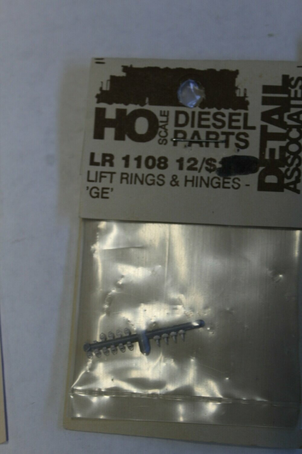 DETAILS ASSOCIATES 1208-12 GE LIFT RINGS & HINGES (12)