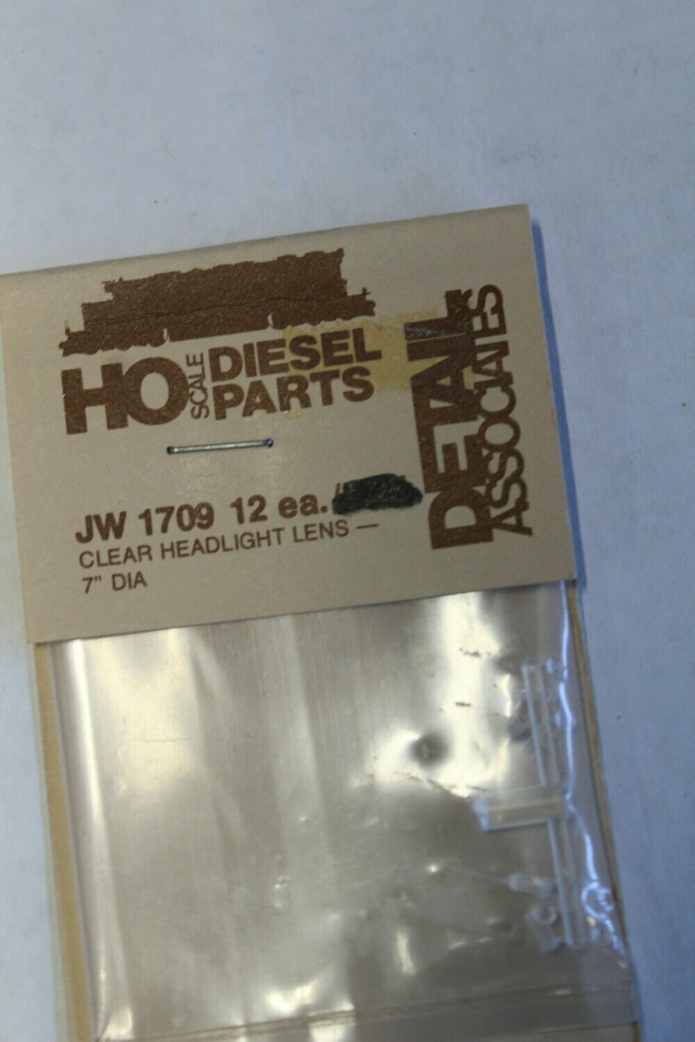 DETAIL ASSOCIATES 1709 CLEAR HEADLIGHTS LIGHTS 7"