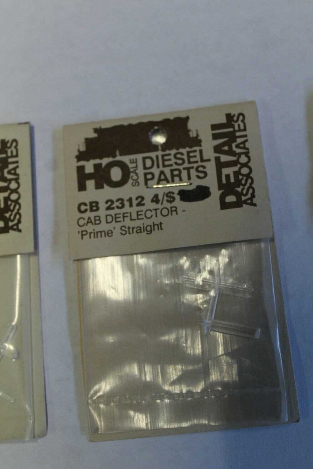 DETAIL ASSOCIATES 2312-4 CAB DEFLECTOR  PRIME STRAIGHT TYPE