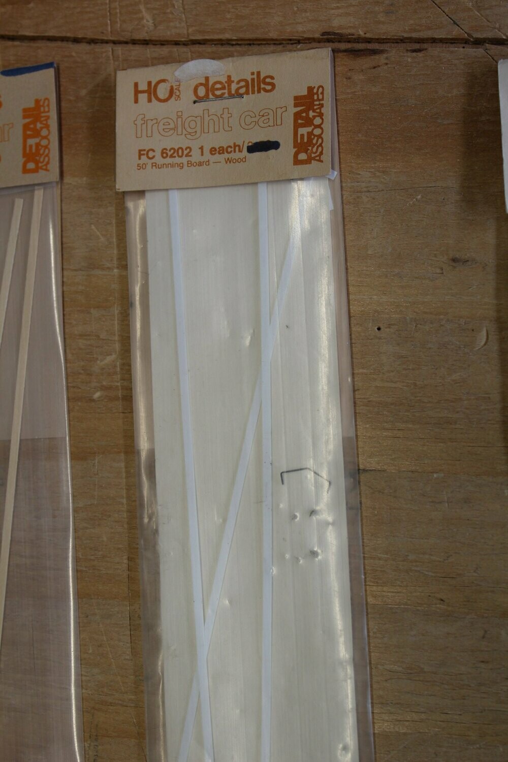 DETAIL ASSOCIATES 6202 50' WOOD RUNNING BOARD