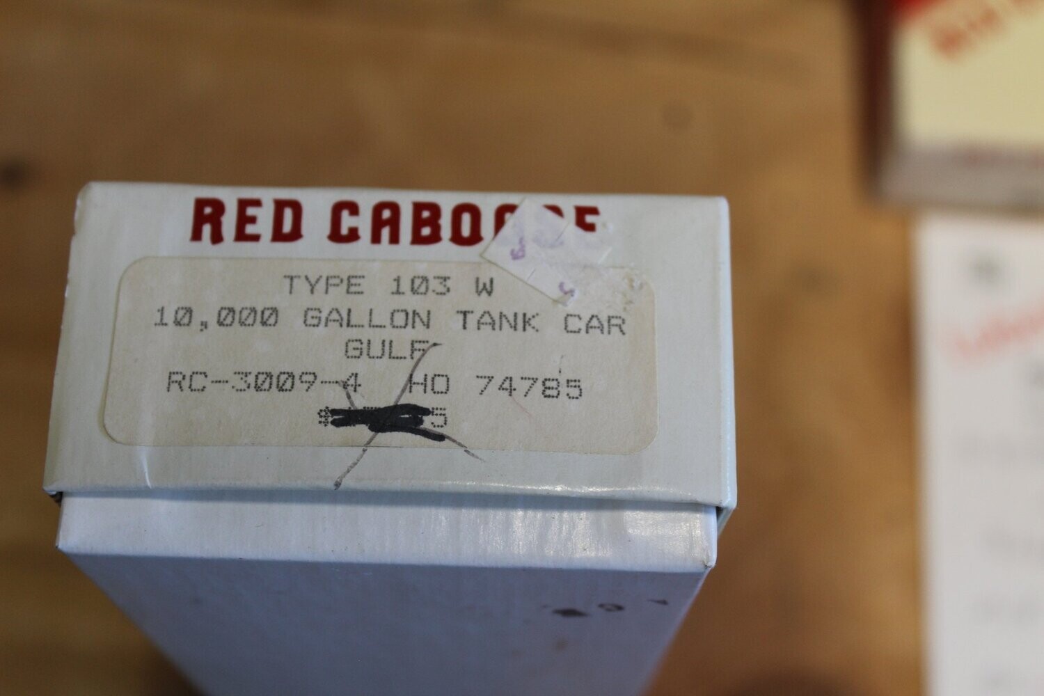 RED CABOOSE 3009-04 GULF 10000 GALLON TANK CAR