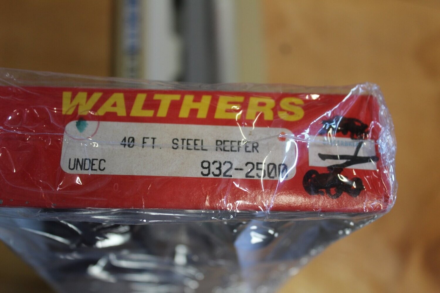 WALTHERS 932-2500 UNDEC 40' STEEL REFEER