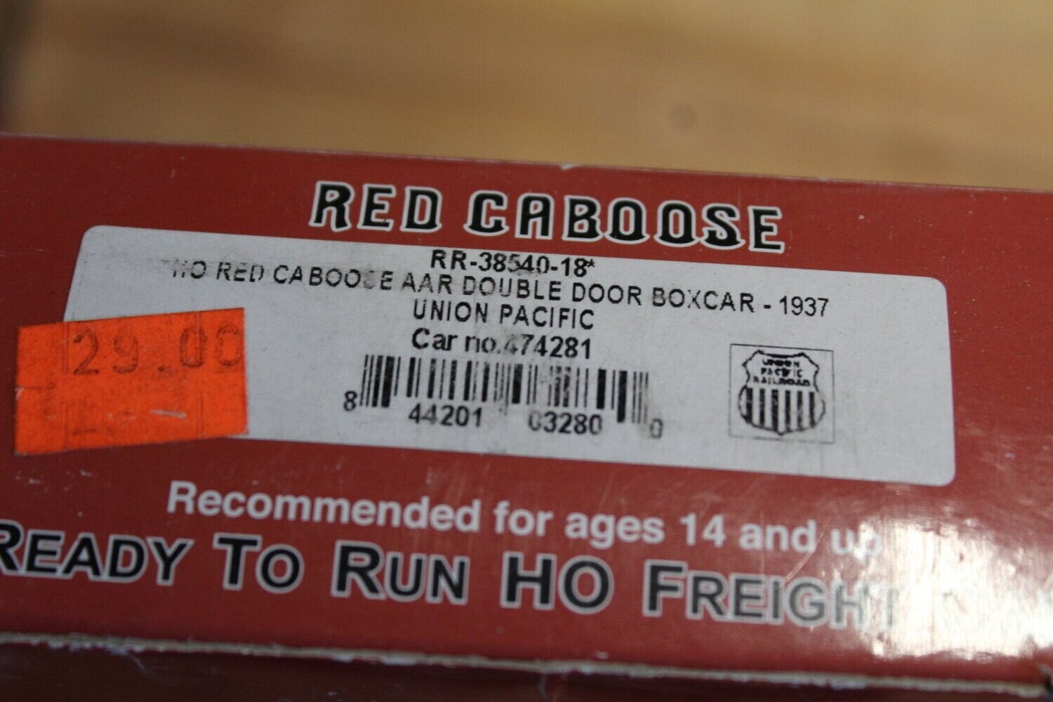 RED CABOOSE 38540-18 UNION PACIFIC 1937 AAR DD     RTR
