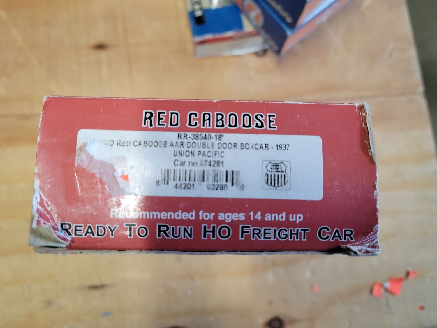 RED CABOOSE UP 474281