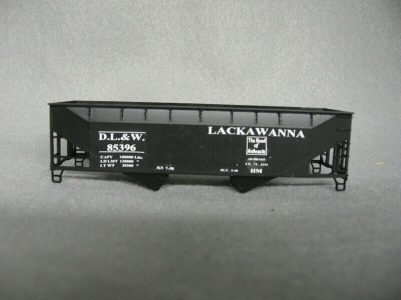 LACKAWANNA 2 Bay Offset coal hopper (ATHEARN) will do 2 cars