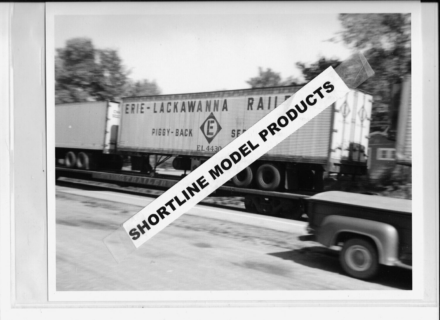 EL 4430 TRAILER ON TTX FLAT