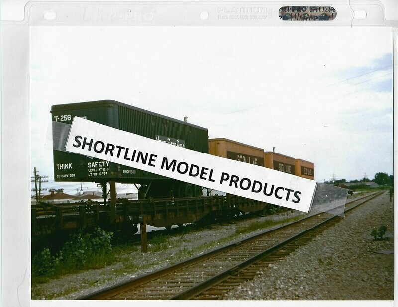 Nickle Plate Road (NKP) T-256 Trailer and SOO Trailers Schiller Park , IL 1960