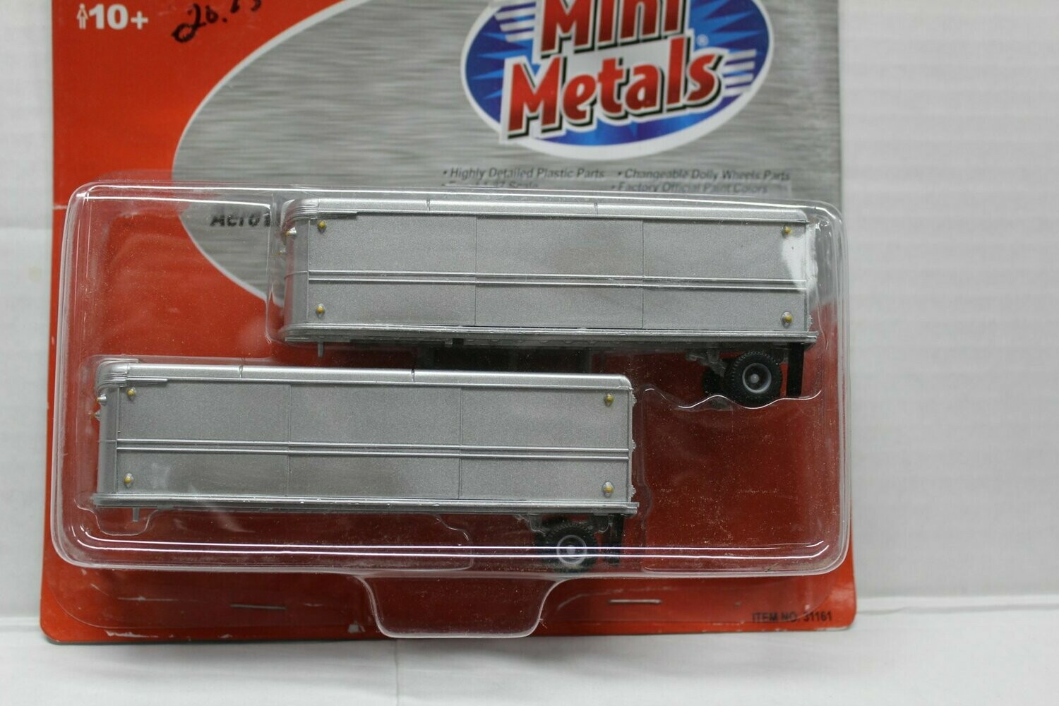 Classic Metal Works 31161 Undecorated 32'  Trailer​ Single Bogie