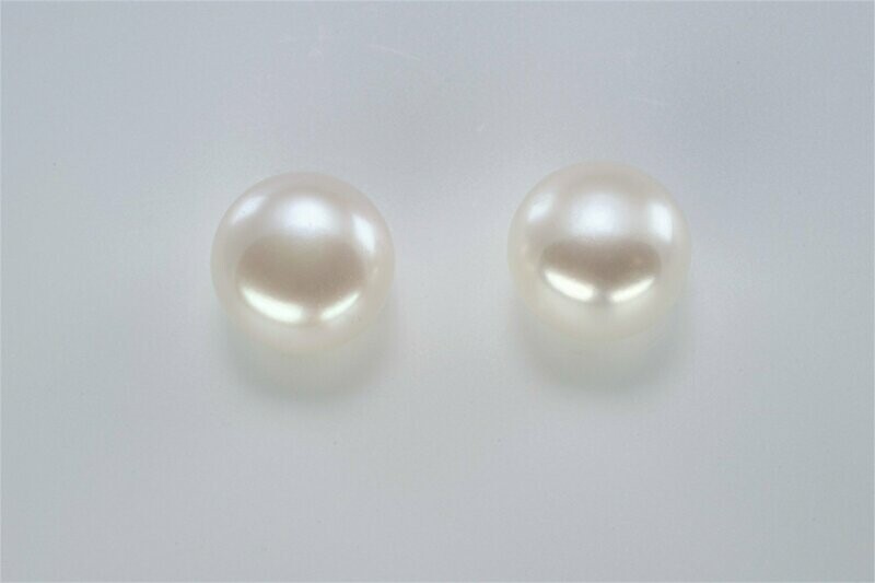 Ohrstecker Perle weiss Button 9 mm Ohrstecker Perle weiss Button 9 mm