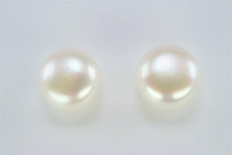 Ohrstecker Perle weiss Button 10 mm Ohrstecker Perle weiss Button 10 mm