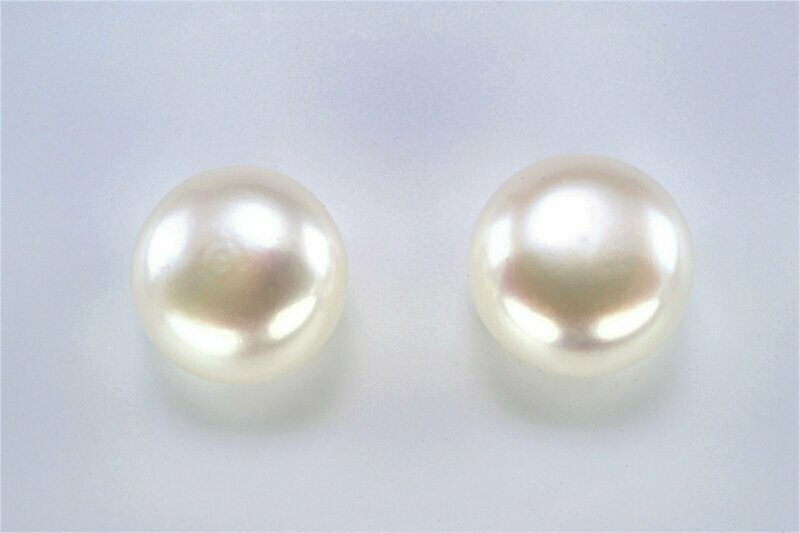 Ohrstecker Perle weiss Button 11.00 mm Ohrstecker Perle weiss Button 11.00 mm