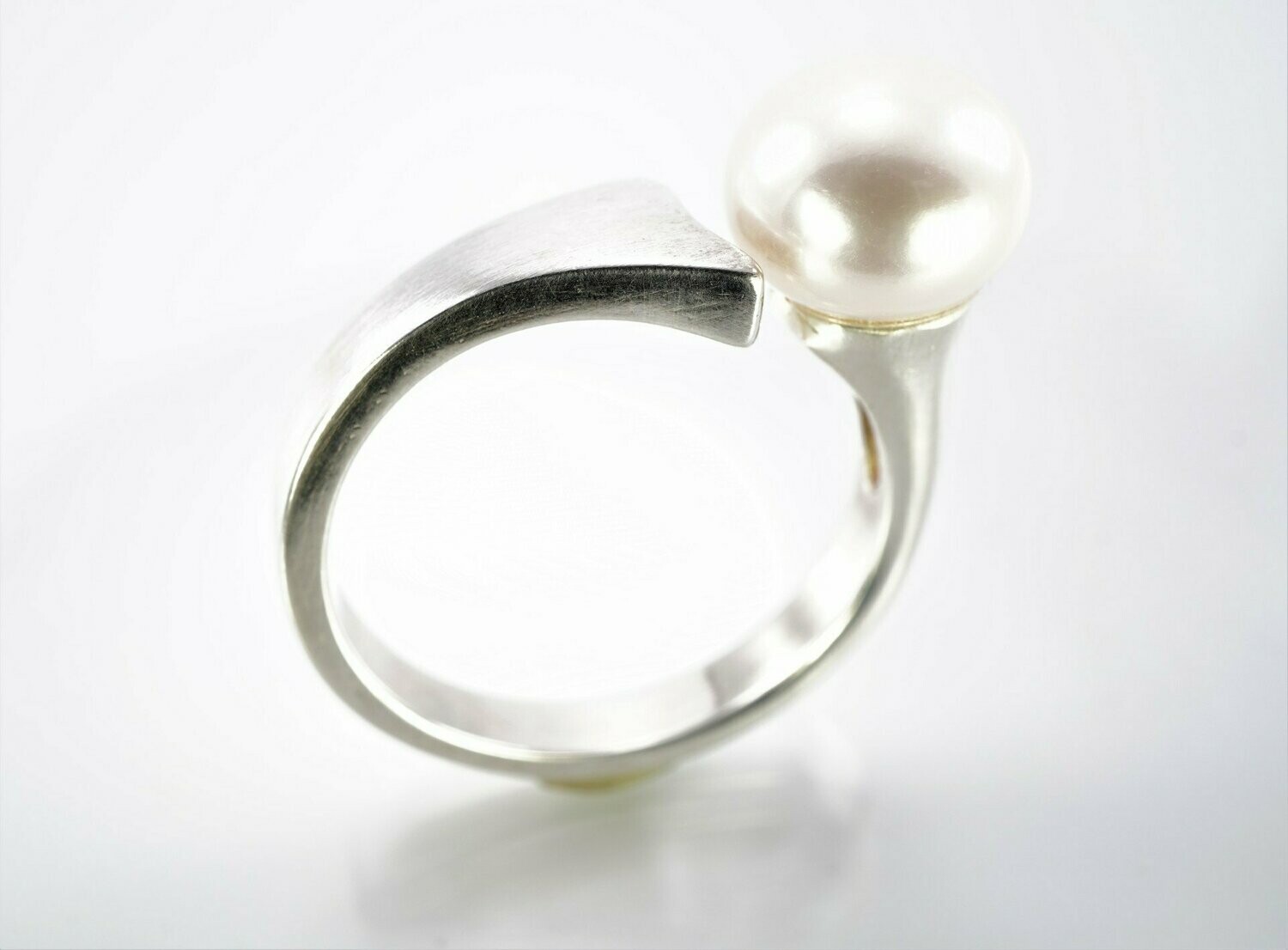 Ring Bina