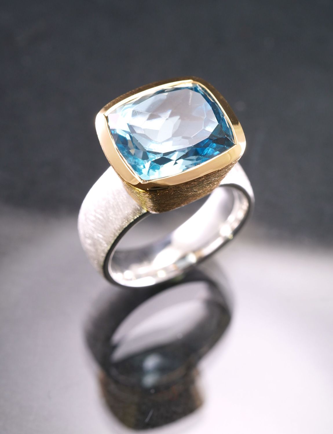 Ring Blauer Topas 05