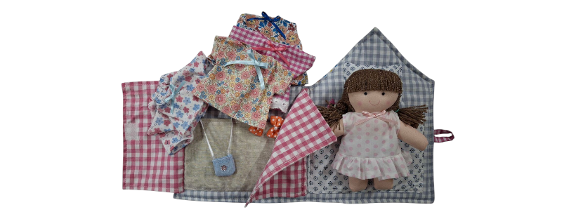 La casa de Pepita, contiene casita, muñeca y accesorios.