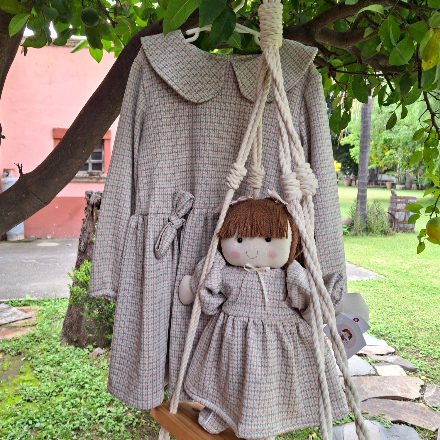 Duo Pepita y vestido de niña