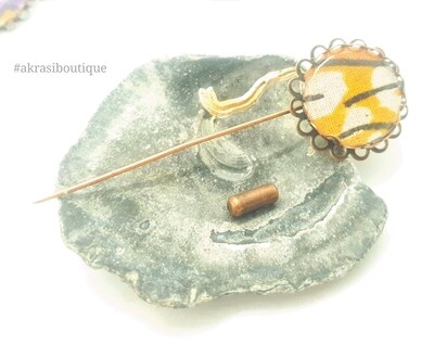 African detail lapel pin | ankara scarf pin | hat pin
