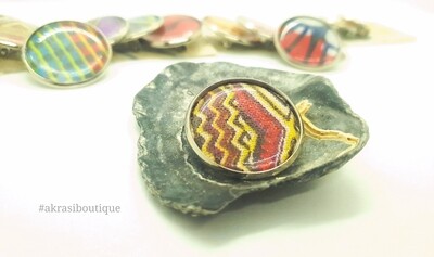 African wax print button pins | Ankara button pin | Kente pin | Dashiki badge