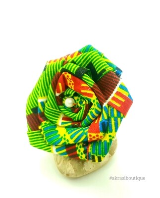 Fabric rose with pearl in African kente print flower pin | flower hair clip | flower brooch | clothing accessories
