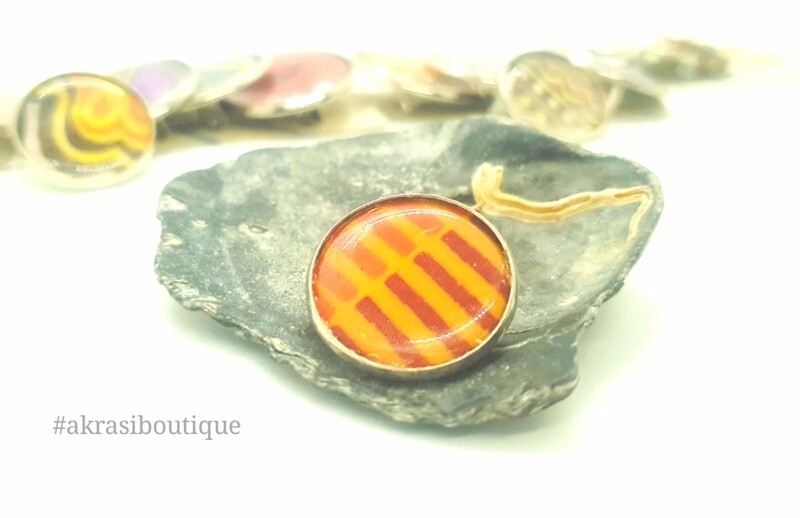 African wax print button pins | Ankara button pin