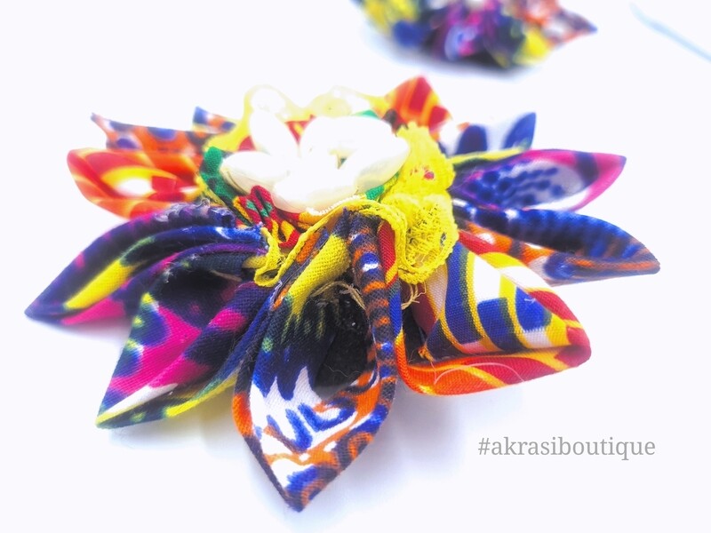 Sci funk flower with pearl centre in ankara print | kanzashi flower pin | flower hair clip | flower brooch | clothing accessories
