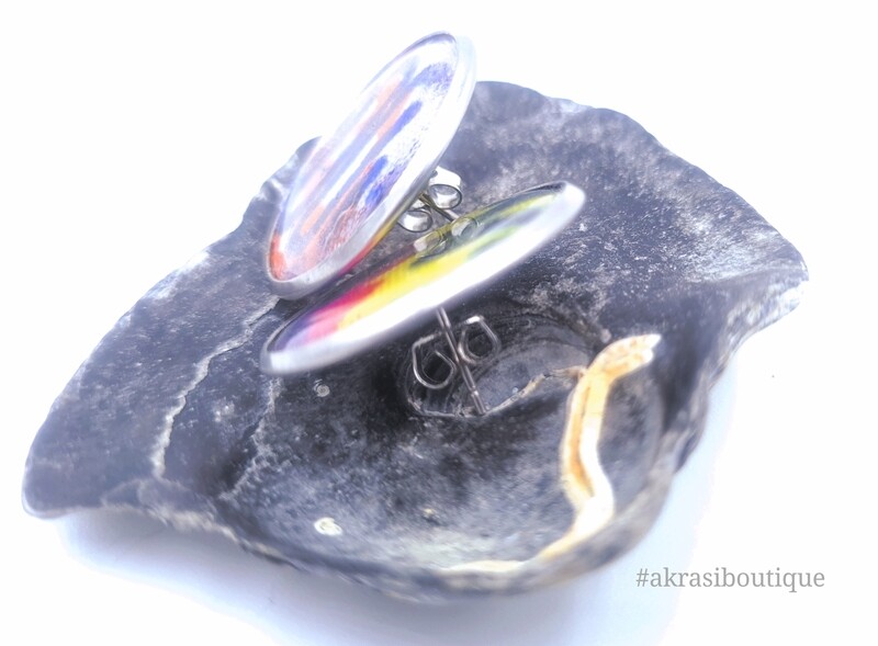 Round sci funk ankara silver stud earrings sealed in resin