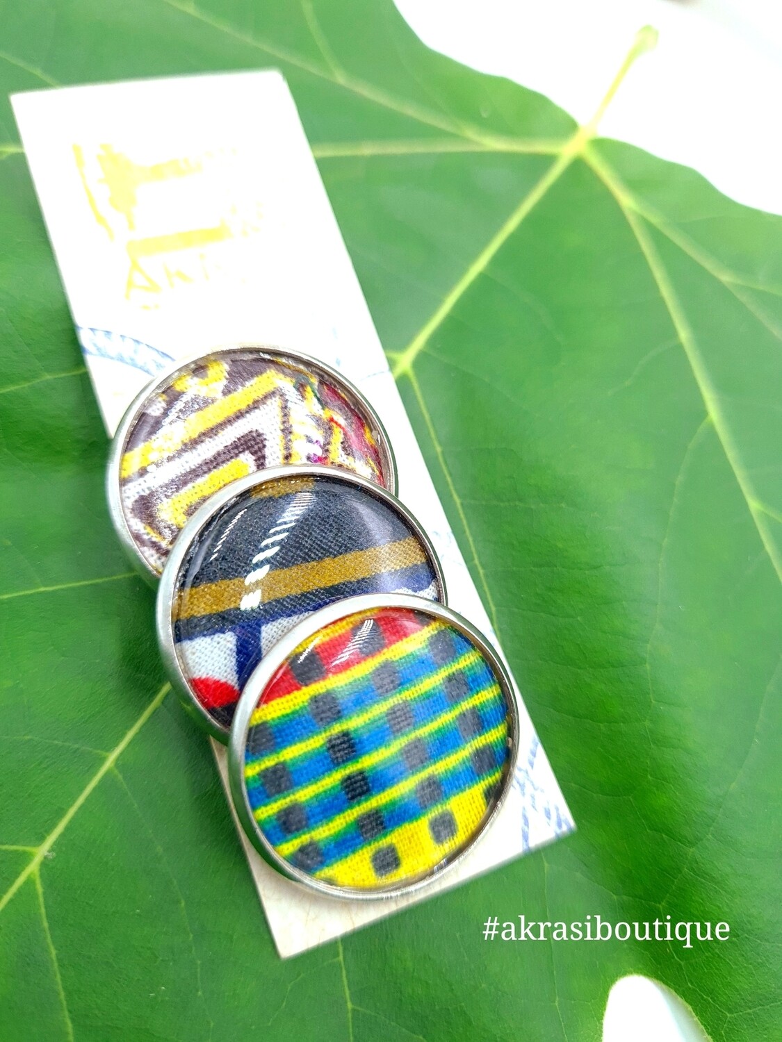 African wax print button pins | dashiki and kente button pin